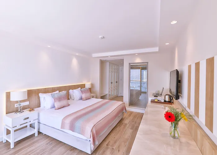 Hotel Hilaris *