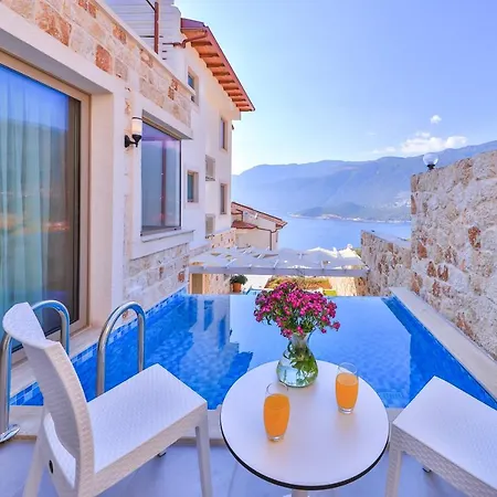 Hilaris Kaş