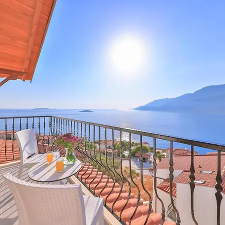 Hilaris Отель *