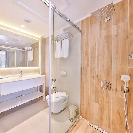 Hilaris Отель Каш